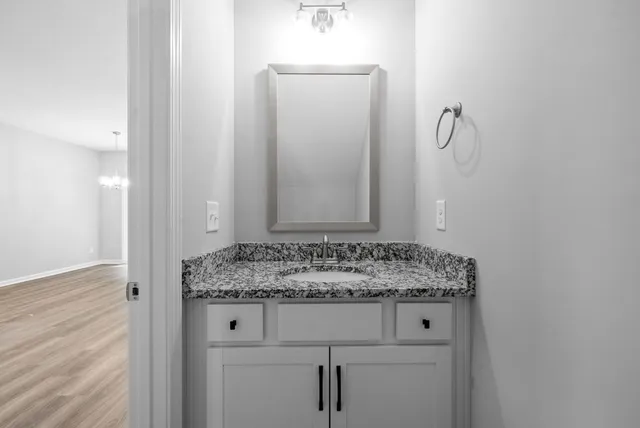 $1,700 | 941 Cumberland Drive, Clarksville, TN 37040