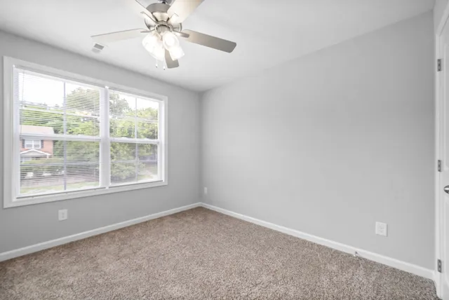 $1,700 | 941 Cumberland Drive, Clarksville, TN 37040