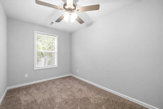 $1,700 | 941 Cumberland Drive, Clarksville, TN 37040