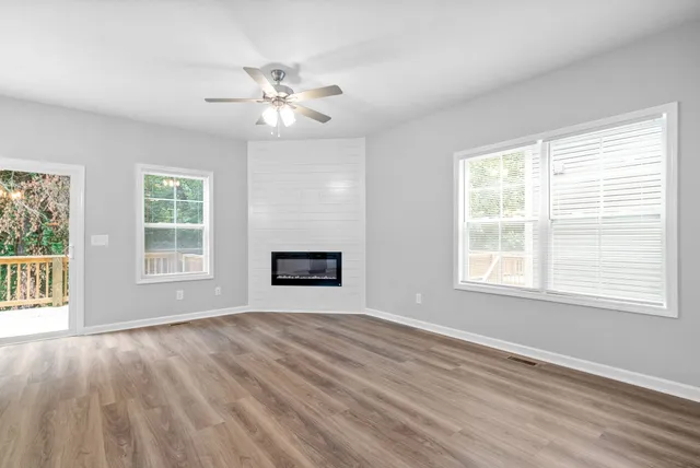 $1,700 | 941 Cumberland Drive, Clarksville, TN 37040