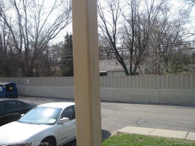 25821 Lahser Road, Unit 9 Southfield, MI 48033 - Photo 12 of 12 front view.JPG