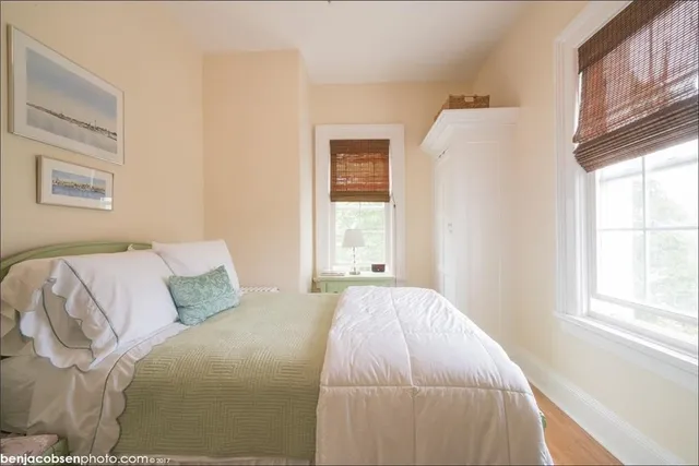 $2,700 | 6 Restmere Terrace, Middletown, RI 02842