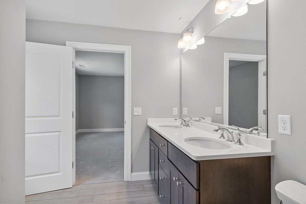 100 Salem Road, Unit 1 Dracut, MA 01826 - Photo 17 of 21 Gallery Image 17