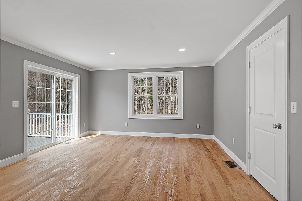 100 Salem Road, Unit 1 Dracut, MA 01826 - Photo 8 of 21 Gallery Image 8