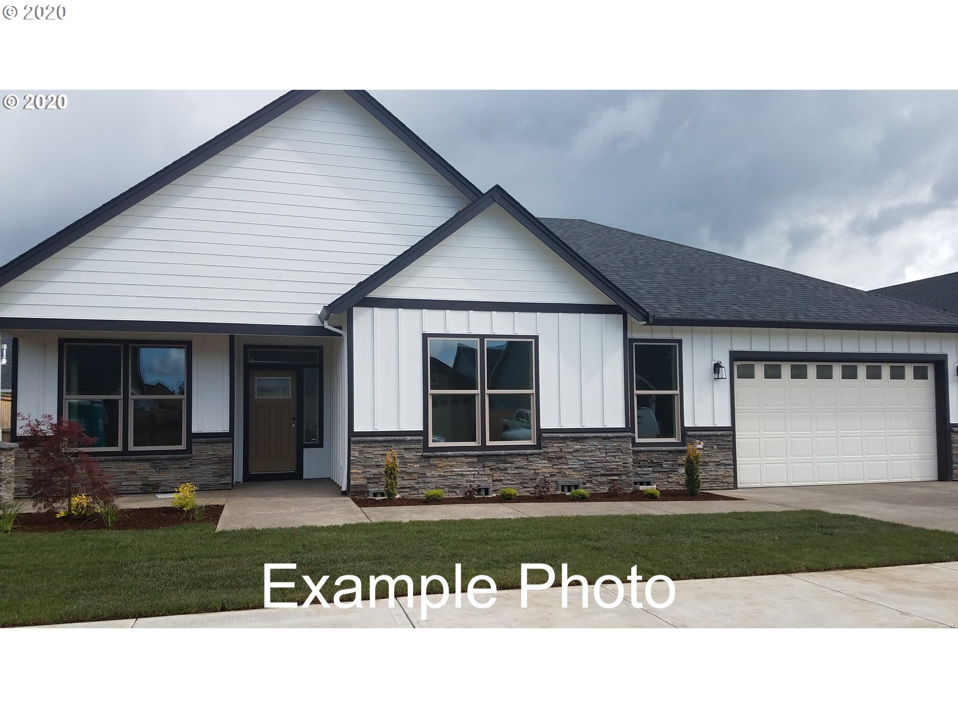 1902 South Fir Loop Canby, OR 97013 - Photo 1 of 10 Gallery Image 1