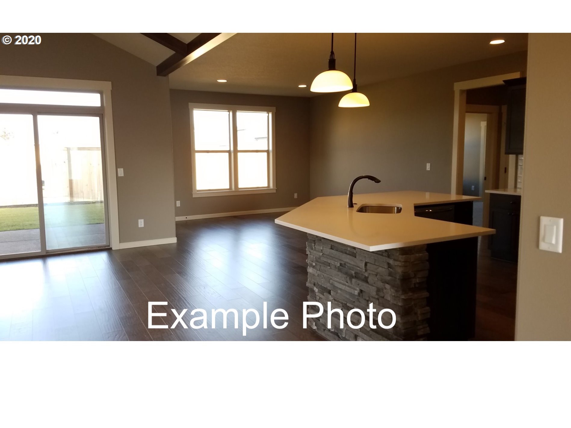 1902 South Fir Loop Canby, OR 97013 - Photo 3 of 10 Gallery Image 3