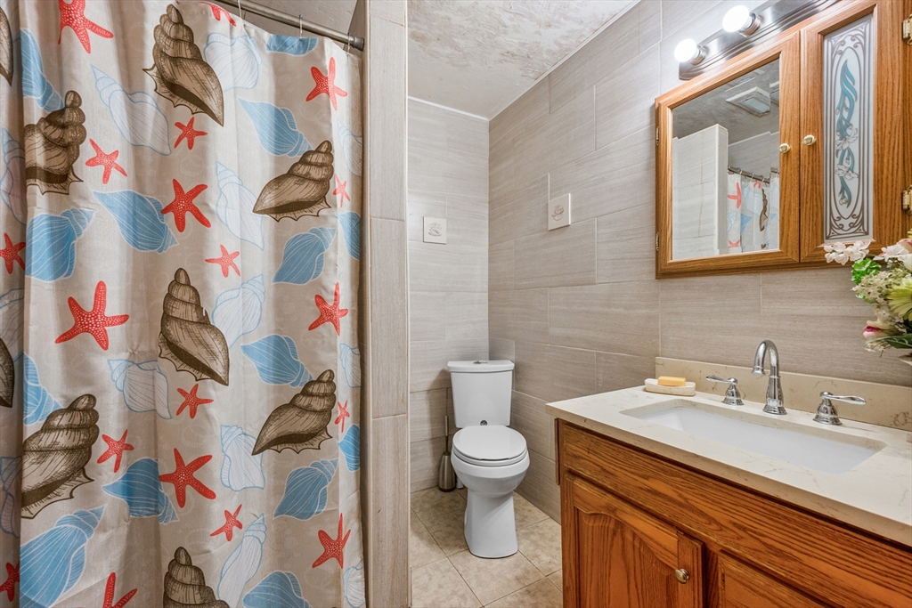 110 Old Great Neck Road Mashpee, MA 02649 - Photo 21 of 29
