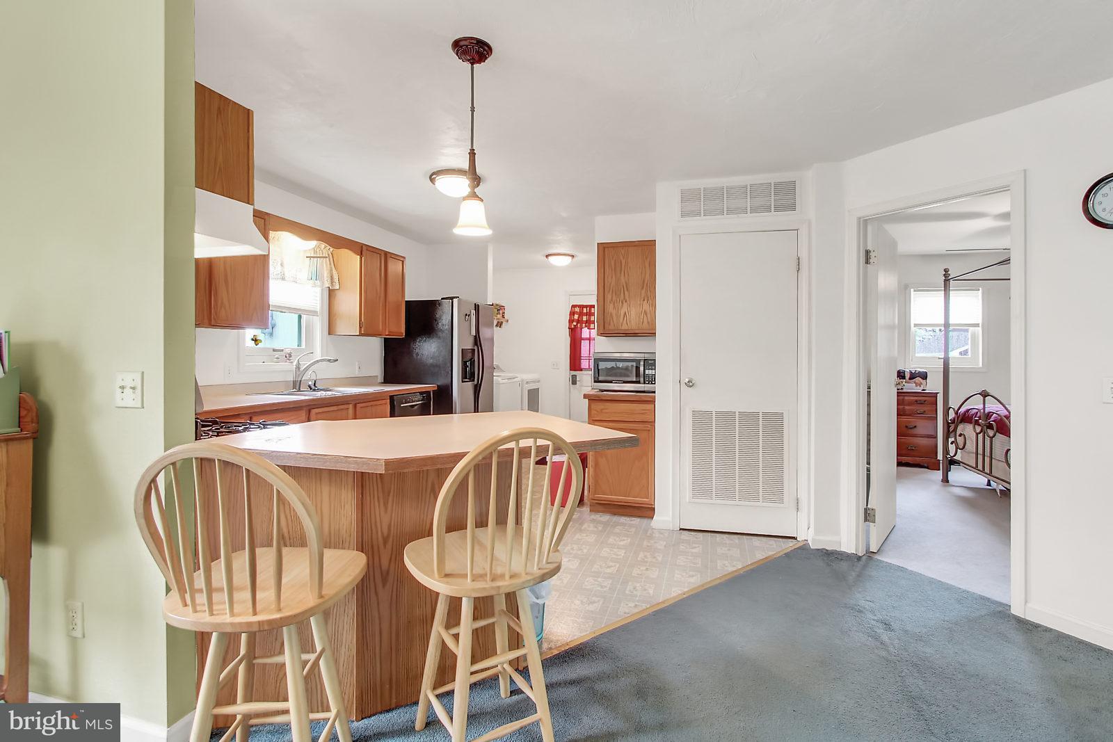 1280 East Canal Road Dover, PA 17315 - Photo 5 of 27 Gallery Image 5