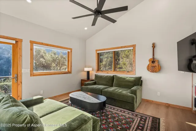 $1,259,000 | 125 County Road 127, Glenwood Springs, CO 81601