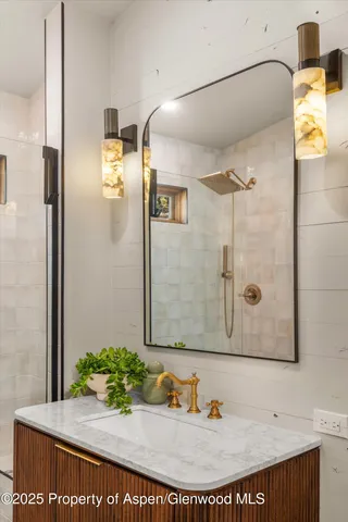 $1,259,000 | 125 County Road 127, Glenwood Springs, CO 81601