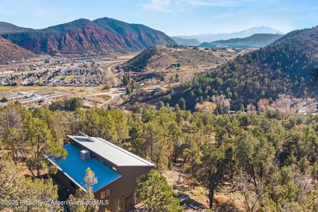 $1,259,000 | 125 County Road 127, Glenwood Springs, CO 81601