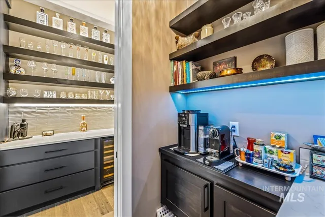 $2,079,988 | 1950 East Lone Shore Lane, Eagle, ID 83616