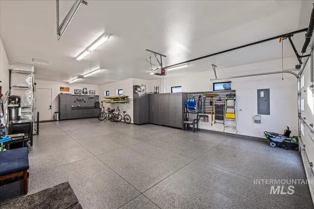 $2,079,988 | 1950 East Lone Shore Lane, Eagle, ID 83616