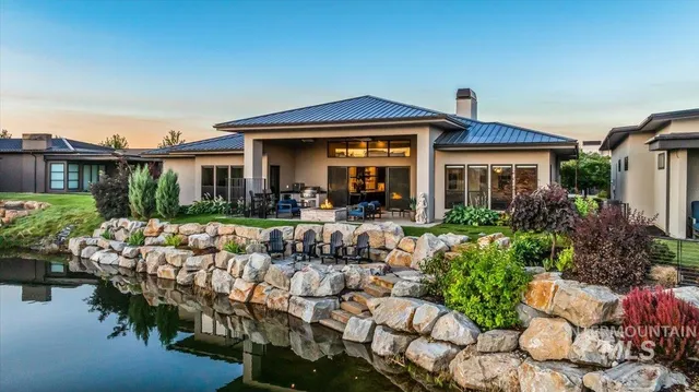$2,079,988 | 1950 East Lone Shore Lane, Eagle, ID 83616