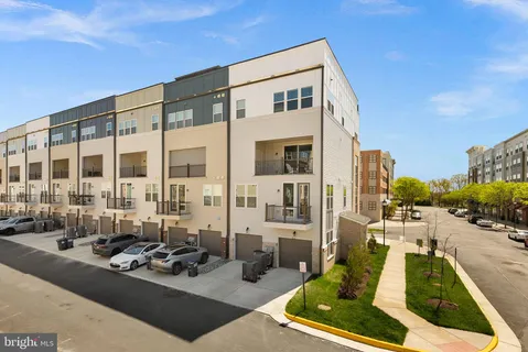 $625,000 | 2612 Neabsco Common Place, Woodbridge, VA 22191