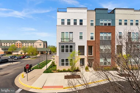 $625,000 | 2612 Neabsco Common Place, Woodbridge, VA 22191