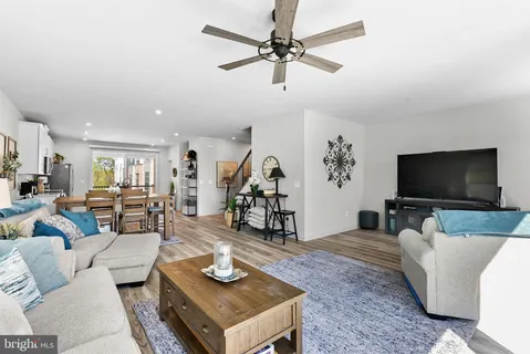 $625,000 | 2612 Neabsco Common Place, Woodbridge, VA 22191