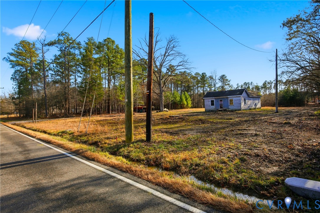 1675 Meadow Road Sandston, VA 23150 - Photo 2 of 13
