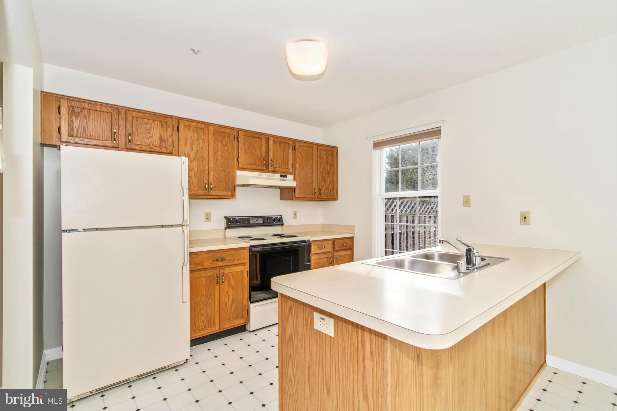 2231 Wetherburne Way Frederick, MD 21702 - Photo 14 of 30 Kitchen
