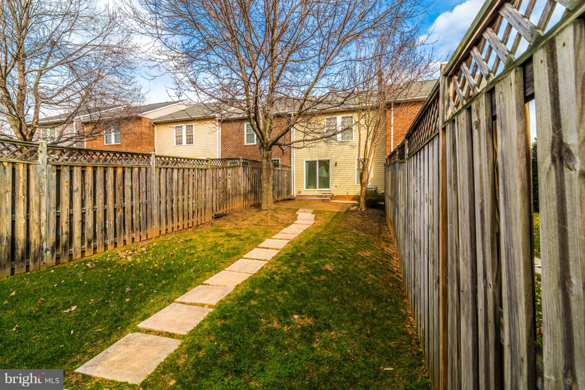 2231 Wetherburne Way Frederick, MD 21702 - Photo 5 of 30 Exterior (Rear)