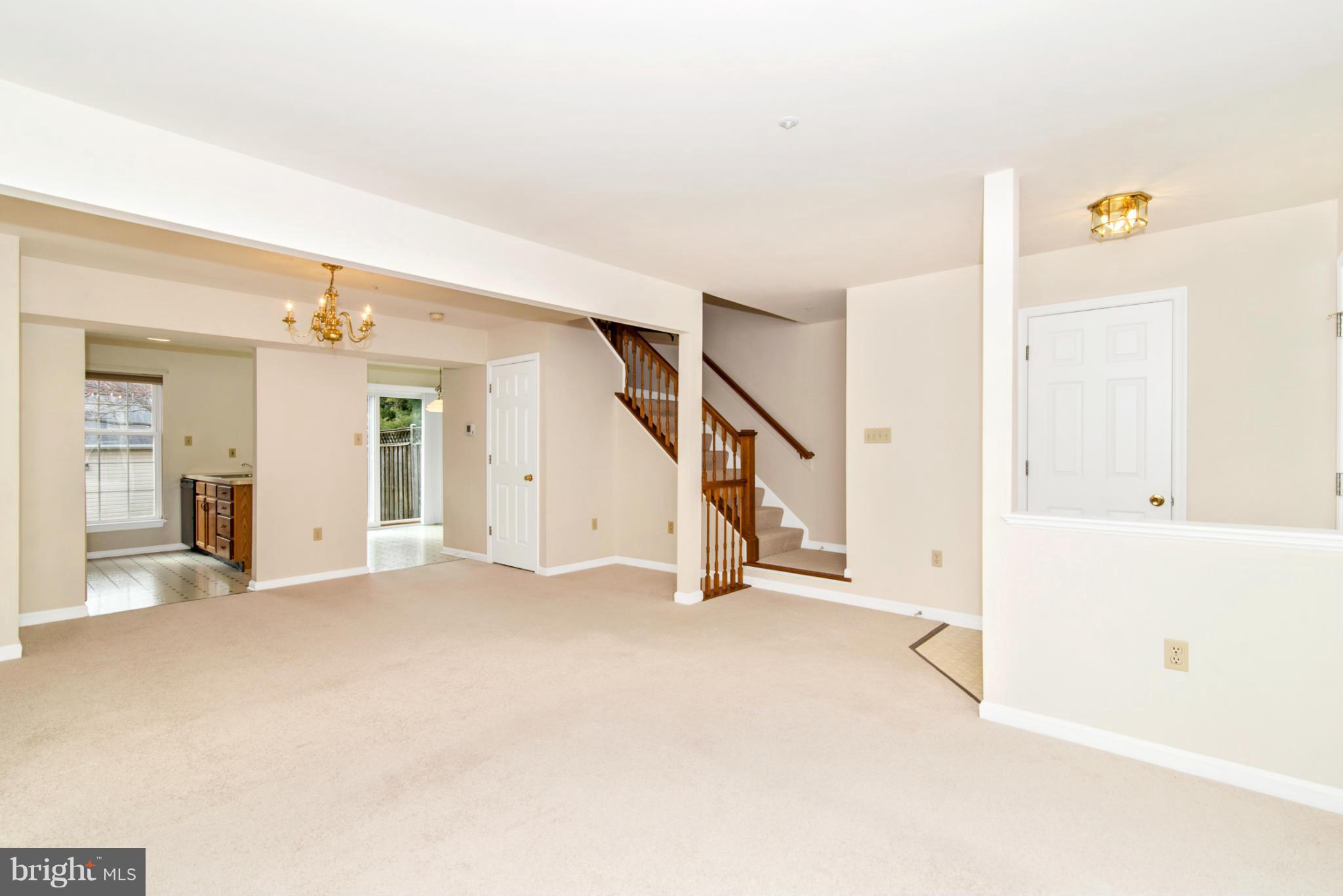 2231 Wetherburne Way Frederick, MD 21702 - Photo 8 of 30 Living Room