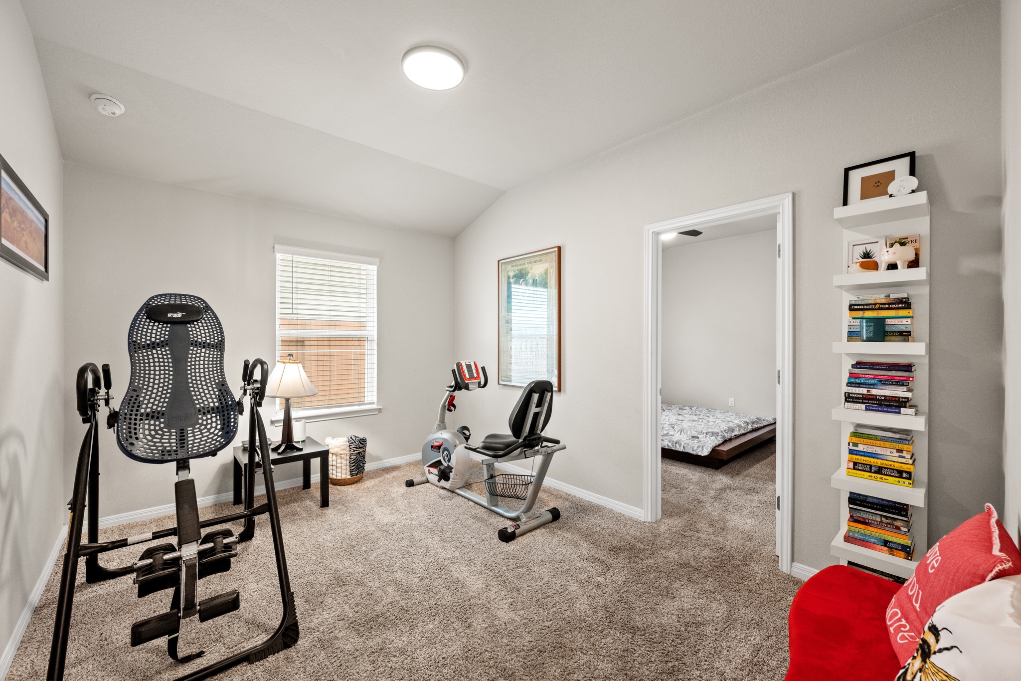 6509 Rounded Pebble Lane Buda, TX 78610 - Photo 21 of 40 Gallery Image 21