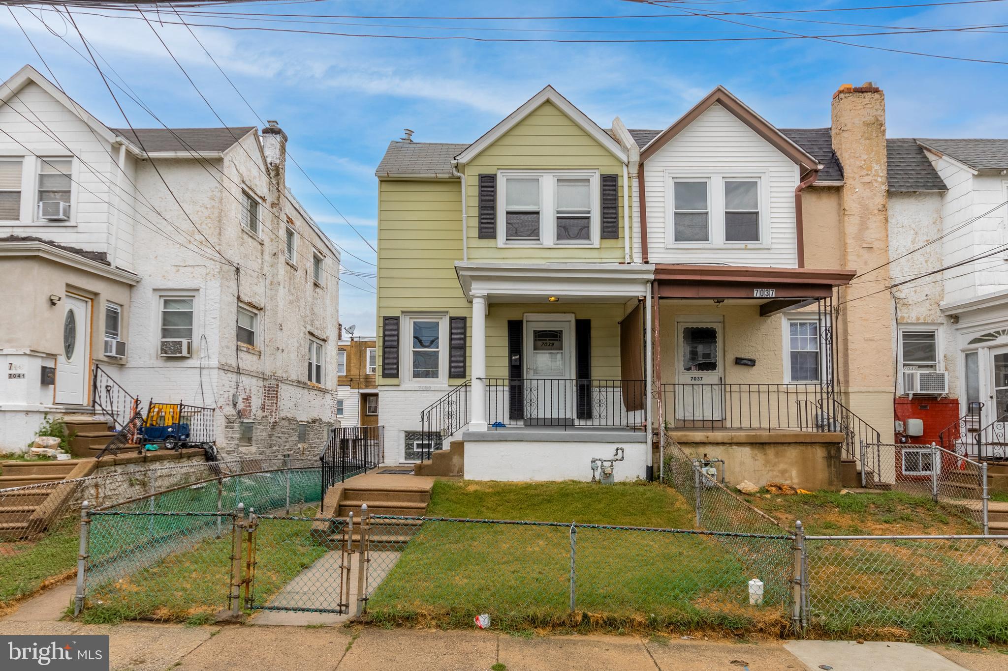 7039 Radbourne Road Upper Darby, PA 19082 - Photo 2 of 25