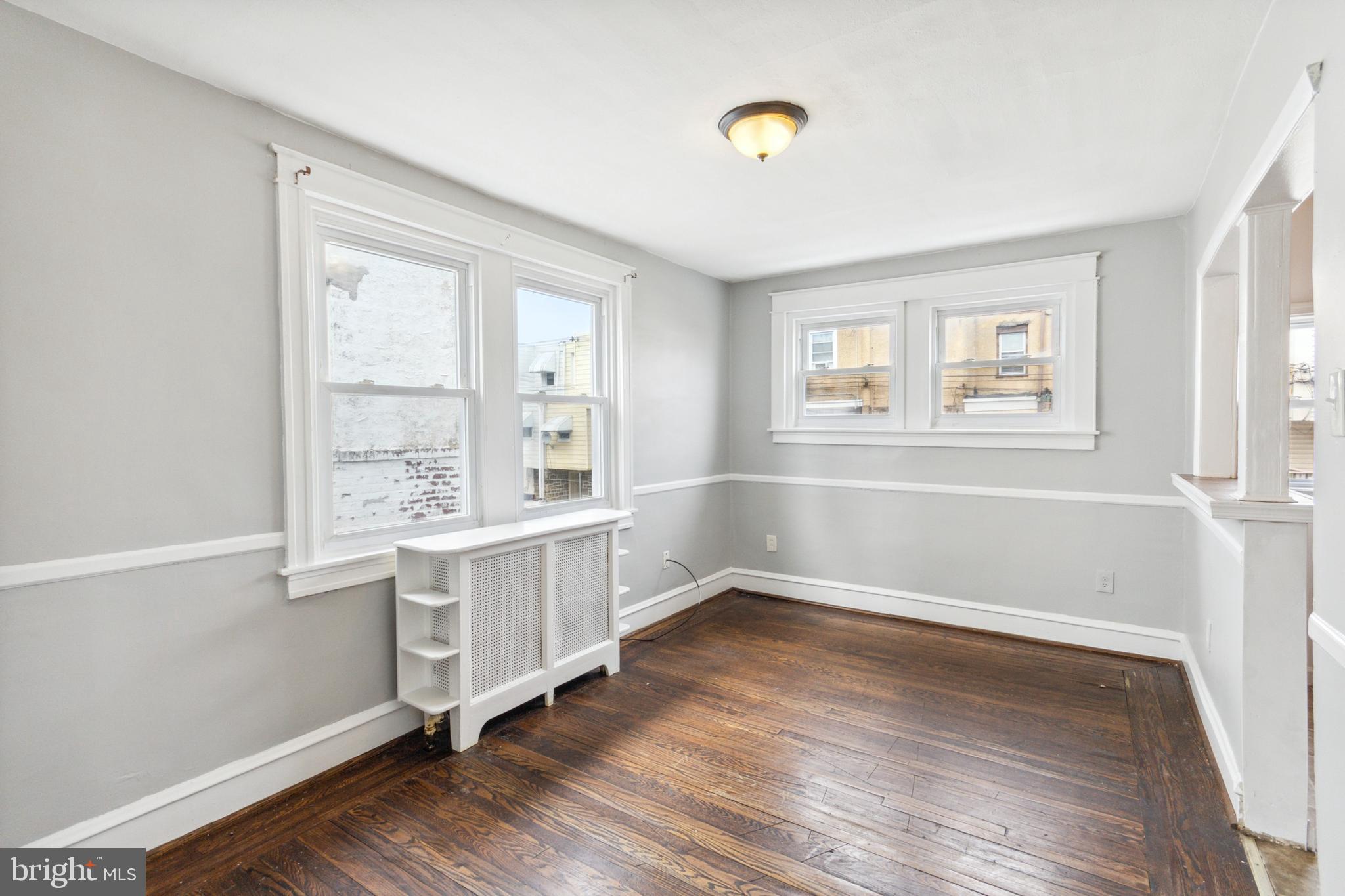 7039 Radbourne Road Upper Darby, PA 19082 - Photo 8 of 25