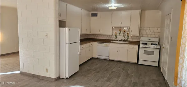 $1,800 | 2138 East Turney Avenue, Unit D, Phoenix, AZ 85016