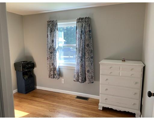 283 Spikenard Circle Springfield, MA 01129 - Photo 11 of 17 Gallery Image 11
