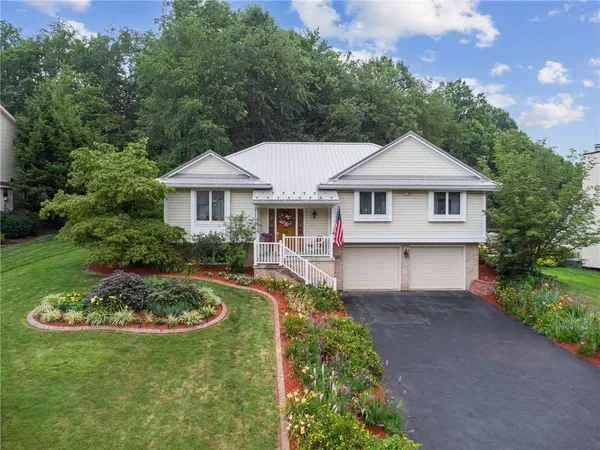 $429,900 | 1074 Redoak Drive, Harrison City, PA 15636