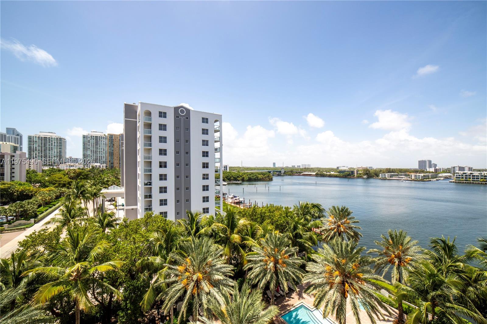 17100 North Bay Road, Unit 1802 Sunny Isles Beach, FL 33160 - Photo 30 of 44