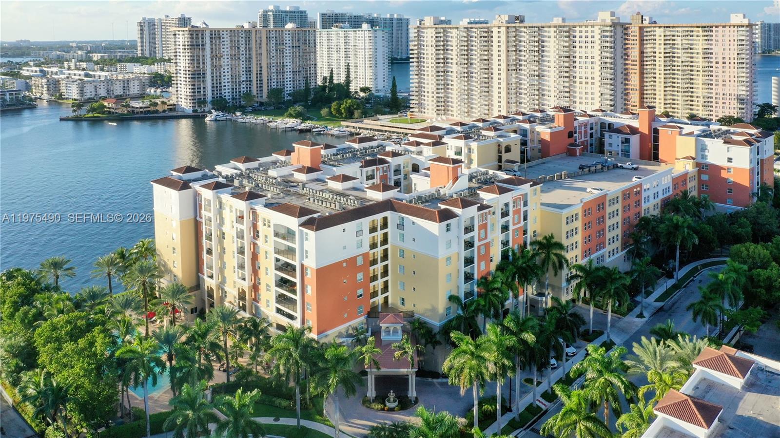 17100 North Bay Road, Unit 1802 Sunny Isles Beach, FL 33160 - Photo 36 of 44