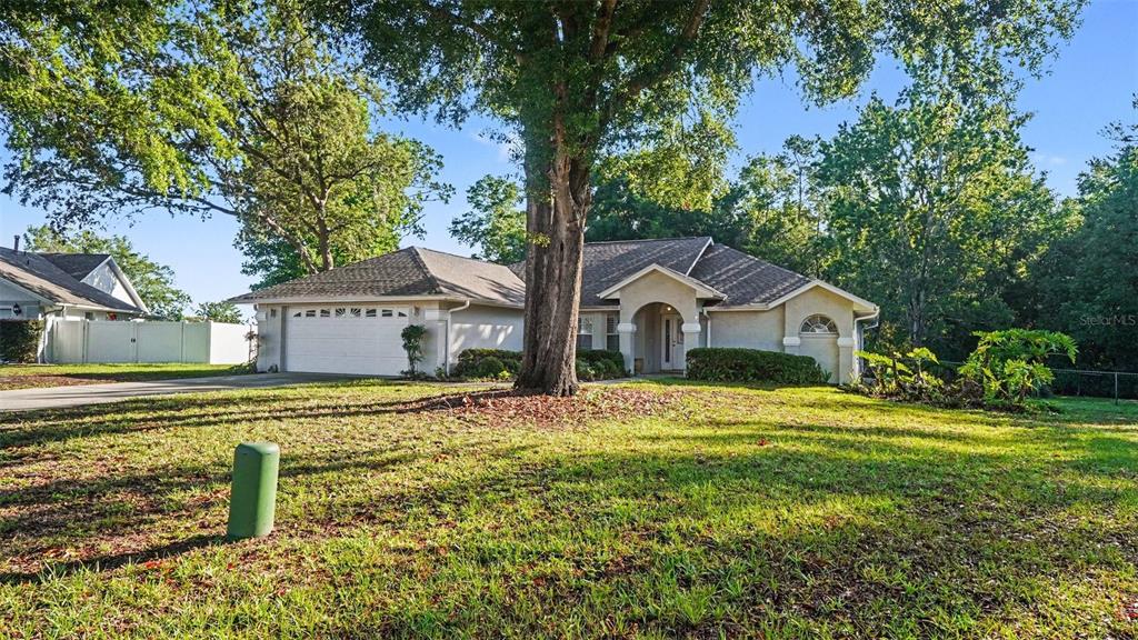 6607 Southeast 11th Loop Ocala, FL 34472 - Photo 6 of 40