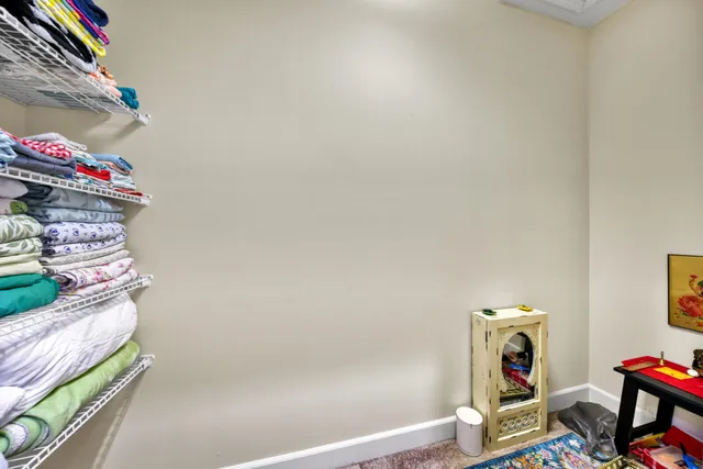 a view of utility room