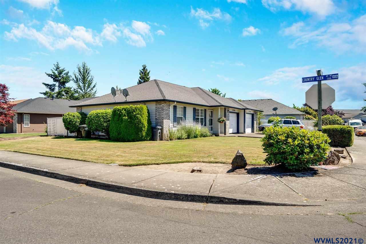 6996 Ridgetop Drive Northeast Keizer, OR 97303 - Photo 5 of 29 Gallery Image 5