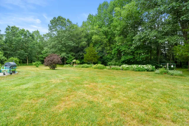 $769,900 | 31664 Fish Hatchery Road, Kalamazoo, MI 49009