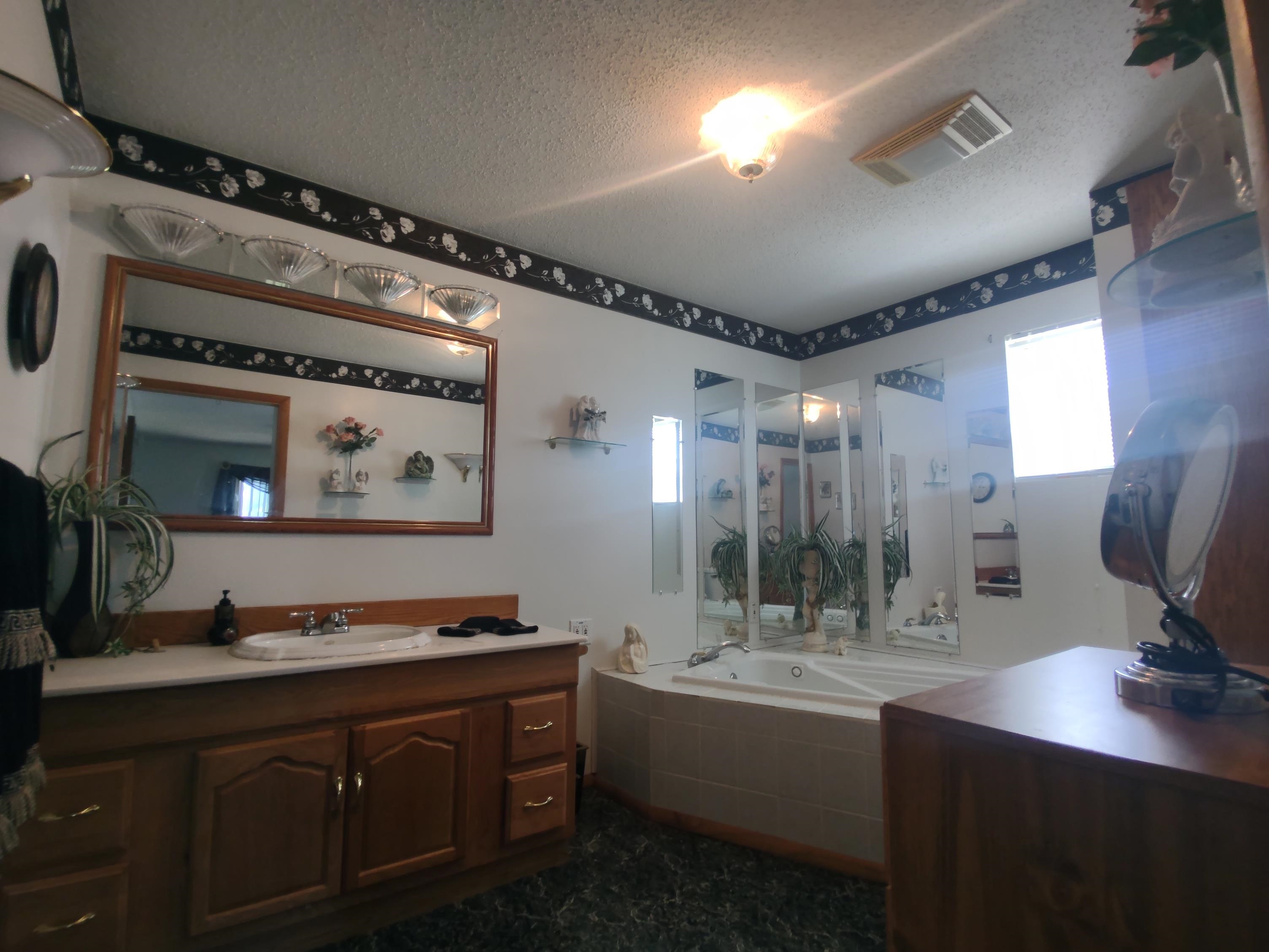 3151 Sterling Road Omer, MI 48749 - Photo 30 of 36 1903734-29.JPG
