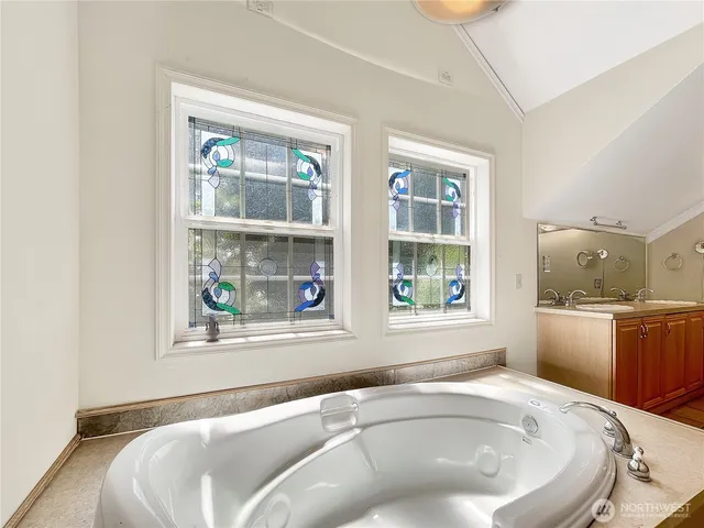 $480,000 | 890 West Wynwood Drive, Shelton, WA 98584