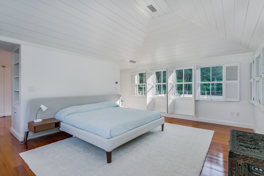 33 Juniper Road Weston, MA 02493 - Photo 13 of 23