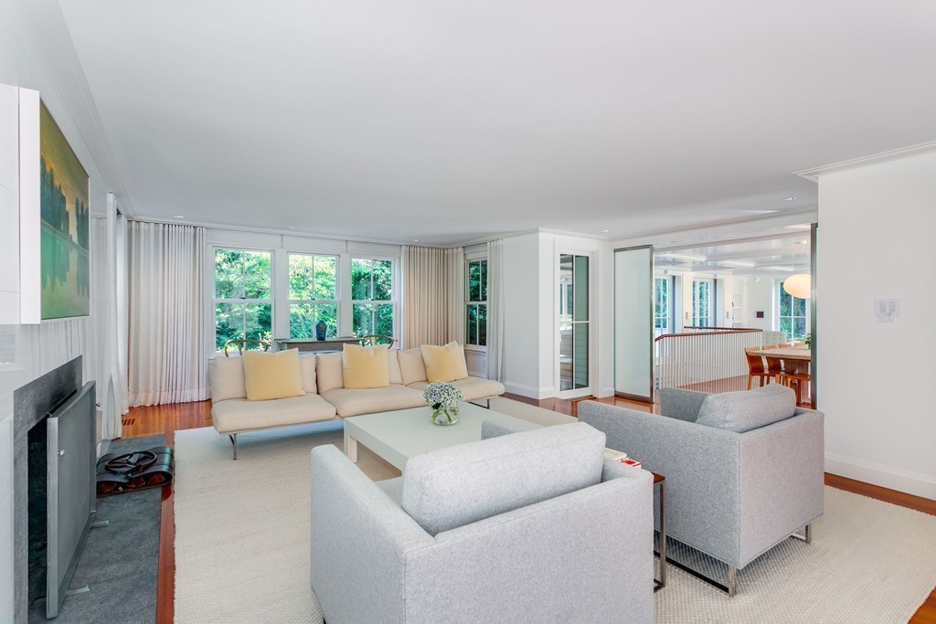 33 Juniper Road Weston, MA 02493 - Photo 7 of 23