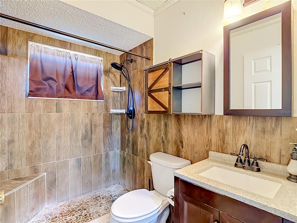 8406 Luray Drive Port Richey, FL 34668 - Photo 23 of 37