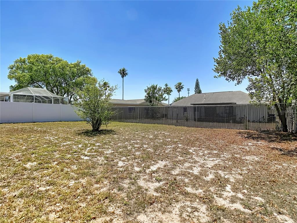 8406 Luray Drive Port Richey, FL 34668 - Photo 29 of 37