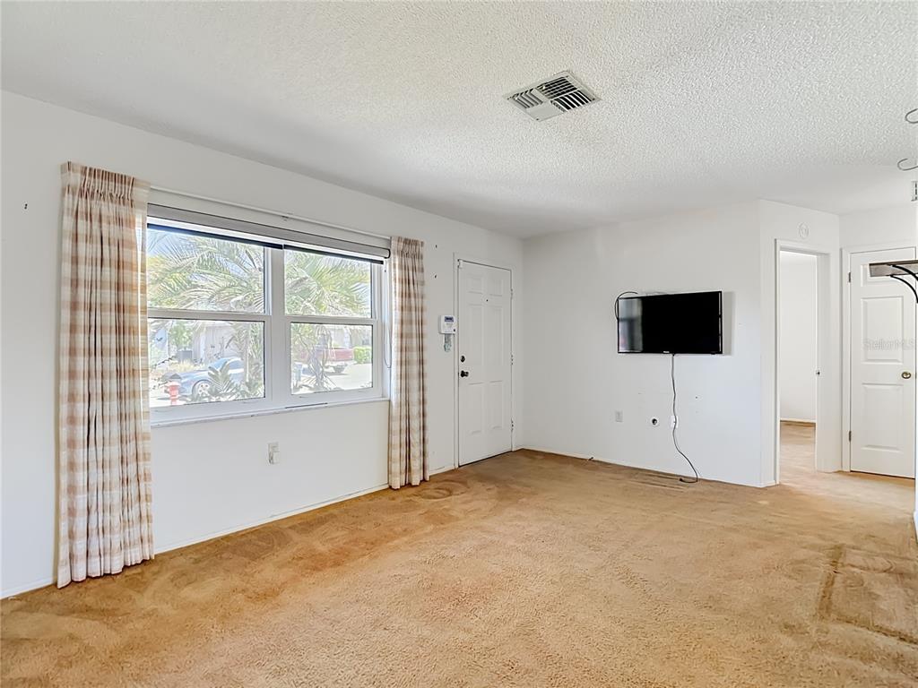 8406 Luray Drive Port Richey, FL 34668 - Photo 9 of 37