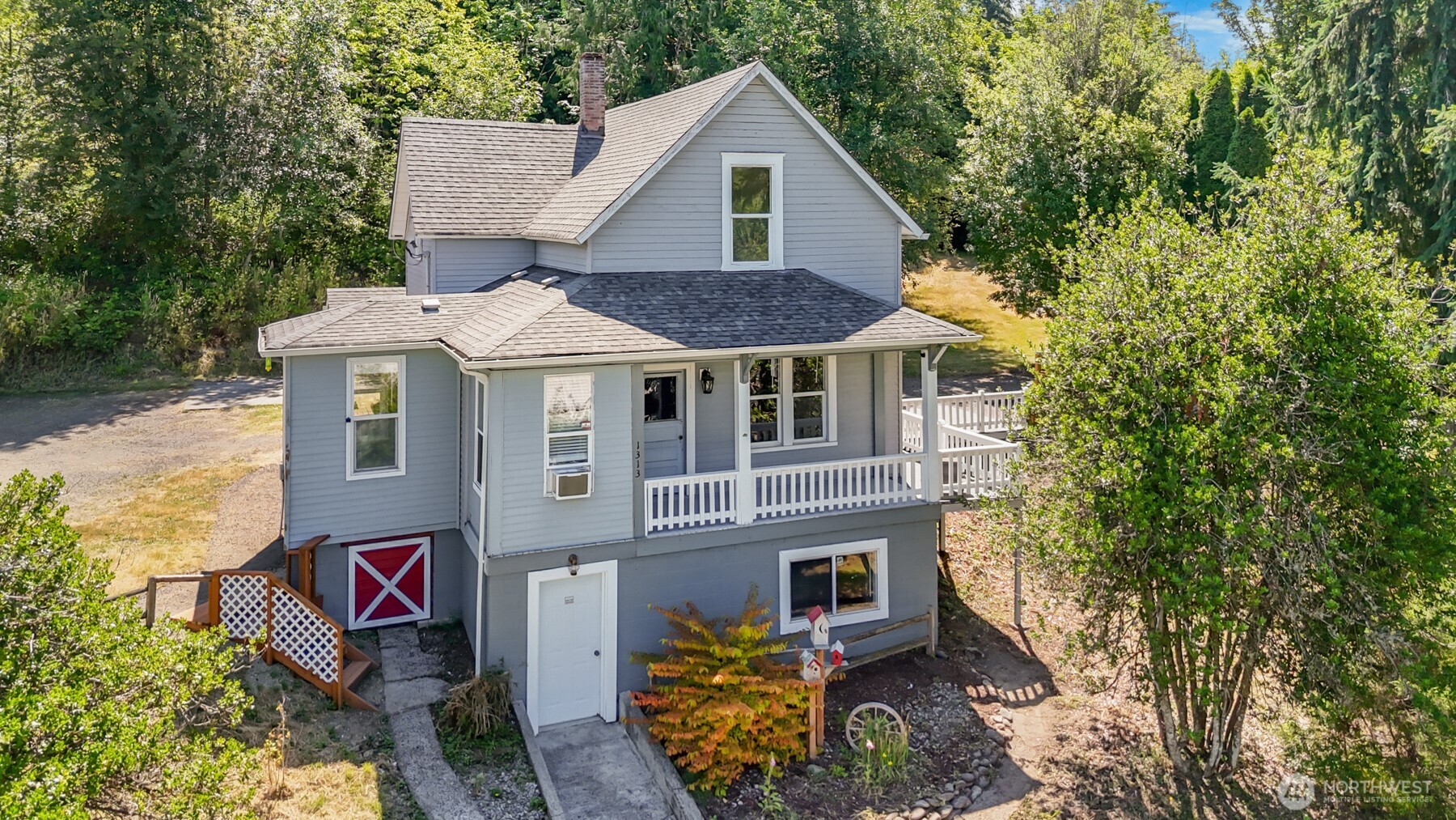 1313 Ferrier Road Winlock, WA 98596 - Photo 1 of 37