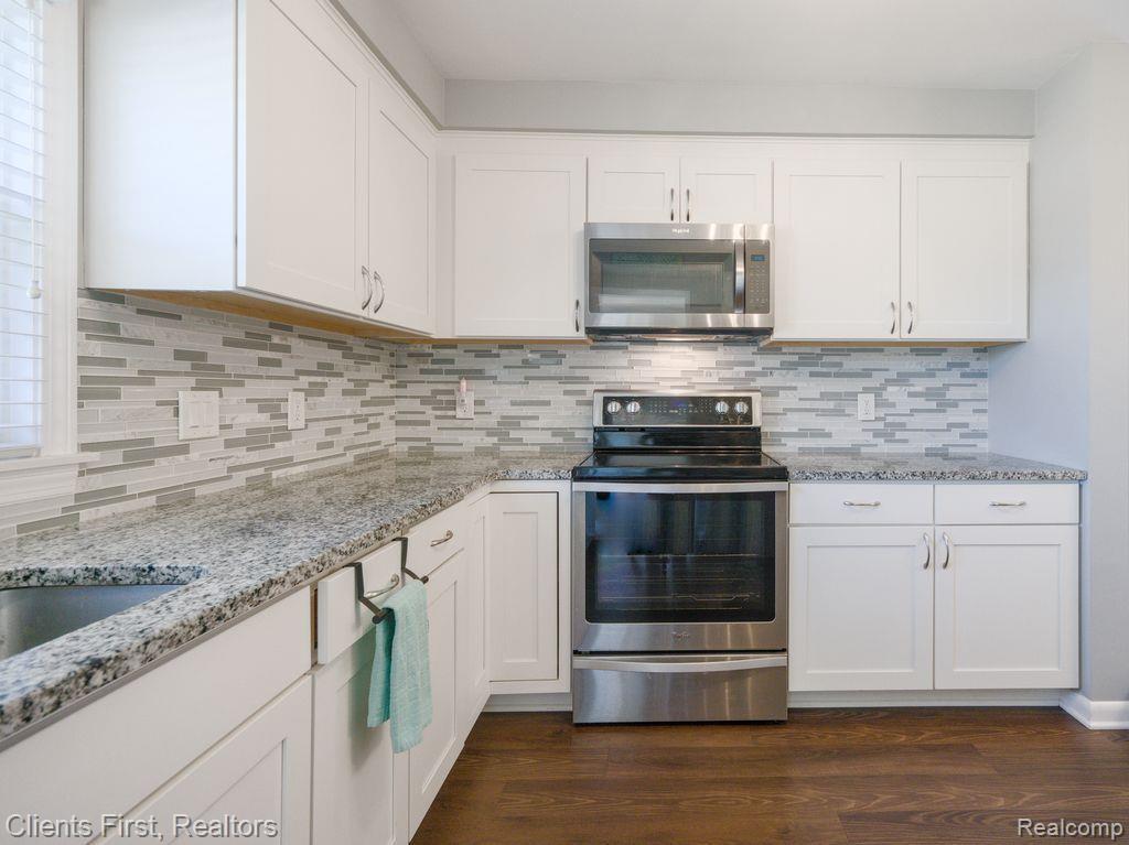 8928 Farmington Road Livonia, MI 48150 - Photo 13 of 33 Gallery Image 13