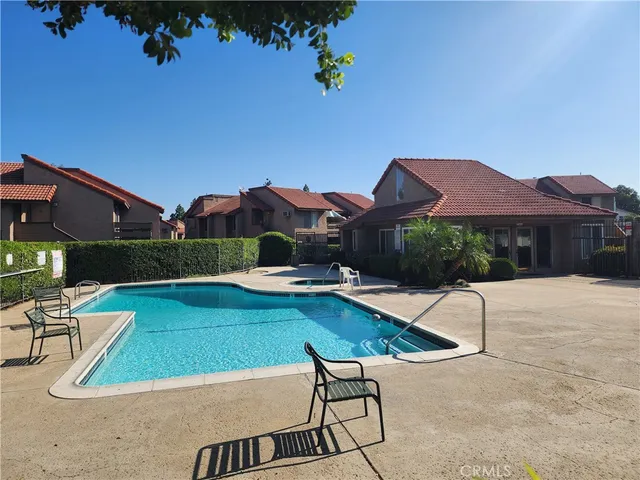 $2,095 | 1599 Border Avenue, Unit A, Corona, CA 92882