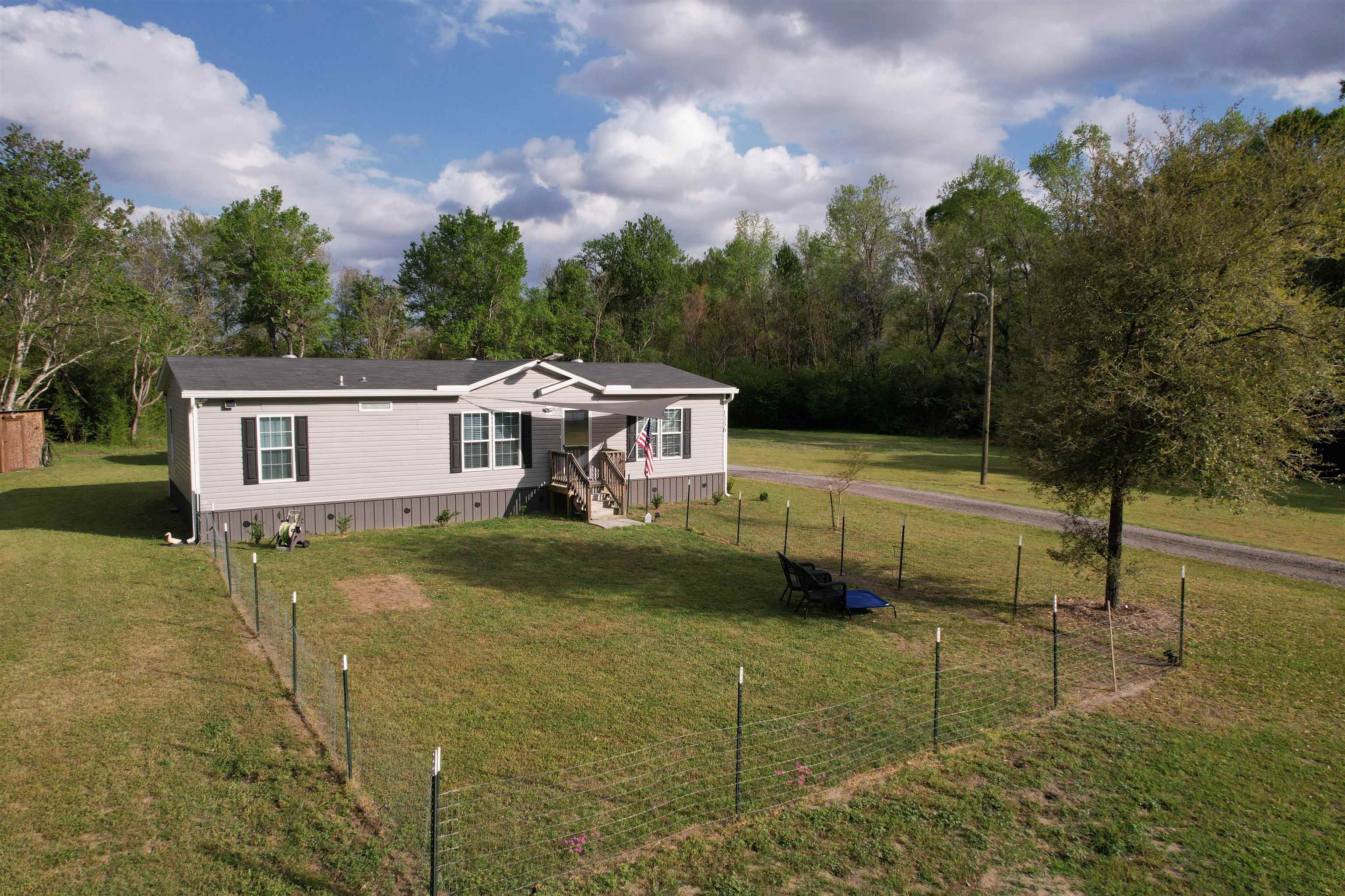 1336 Earle Road Andrews, SC 29510 - Photo 2 of 25 Gallery Image 2