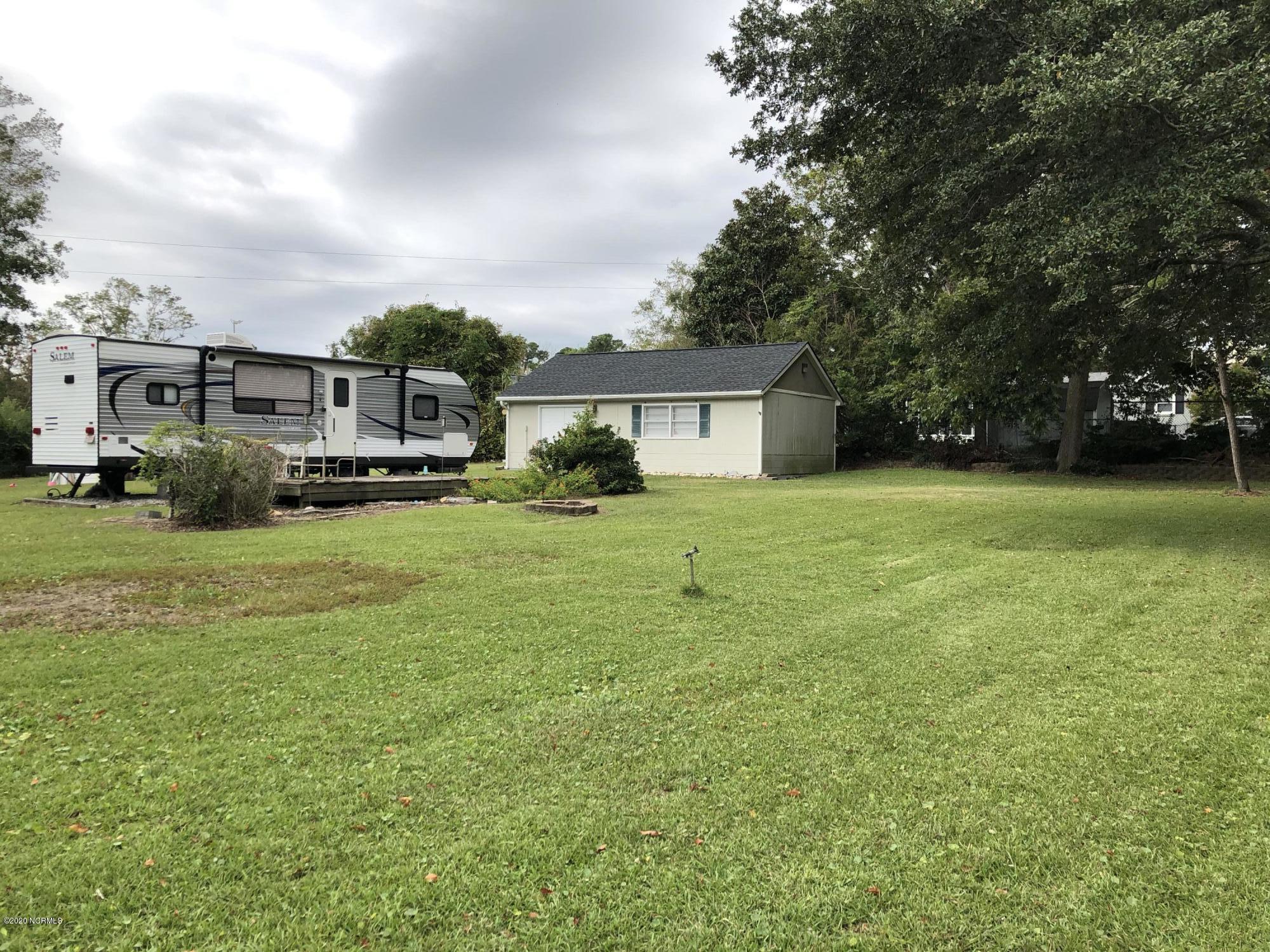 134 Hall Point Road Sneads Ferry, NC 28460 - Photo 1 of 5 IMG_1251