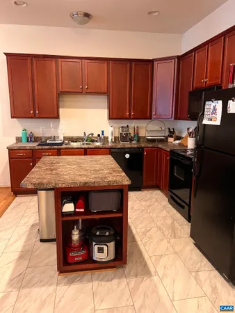 $2,495 | 161 Brookwood Drive, Charlottesville, VA 22902